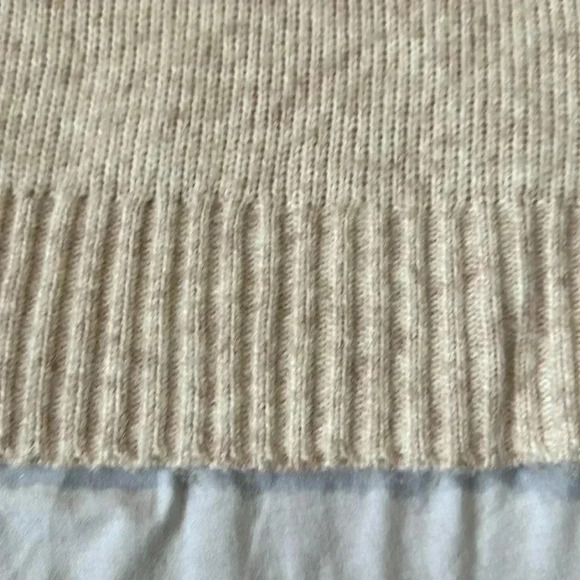 Banana Republic Factory Cozy Turtleneck Sweater Small Petite - Picture 6 of 6
